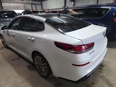 More photos of 2019 Kia Optima SX at RightDrive - 7320 Alameda, TX