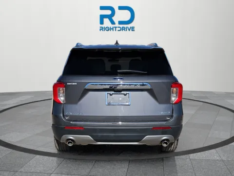 More photos of 2023 Ford Explorer Limited at RightDrive - 7320 Alameda, TX