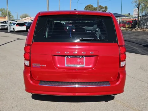 More photos of 2015 Dodge Grand Caravan AVP at RightDrive - 7320 Alameda, TX