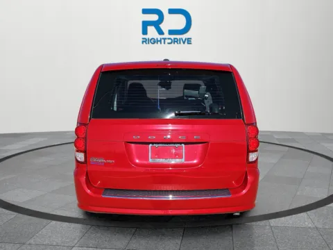 More photos of 2015 Dodge Grand Caravan AVP at RightDrive - 7320 Alameda, TX