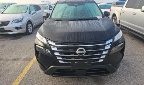 Photos of 2025 Nissan Rogue SV for sale in El Paso, TX at RightDrive - 7320 Alameda