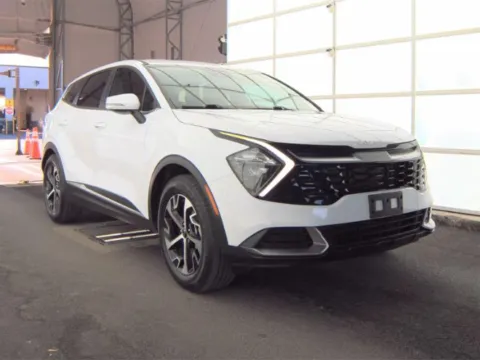 More photos of 2023 Kia Sportage EX at RightDrive - 7320 Alameda, TX