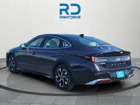 More photos of 2025 Hyundai Sonata SEL at RightDrive - 7320 Alameda, TX