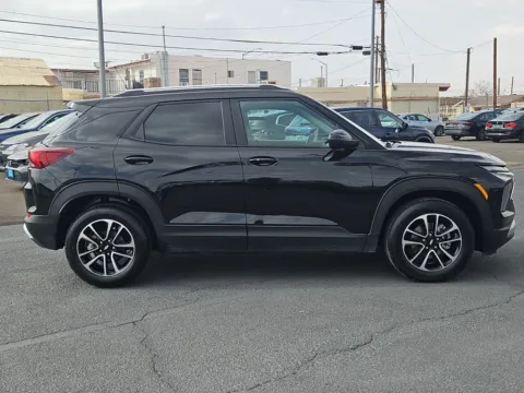 Photos of 2025 Chevrolet TrailBlazer LT for sale in El Paso, TX at RightDrive - 7320 Alameda