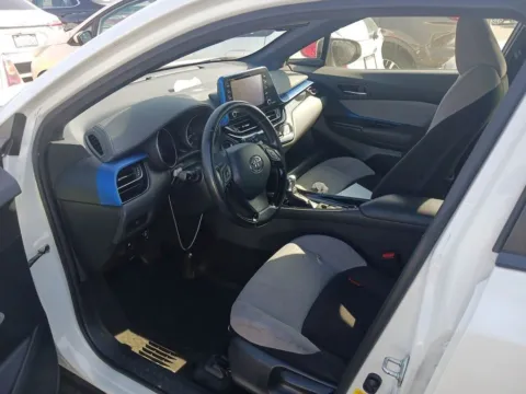 More photos of 2019 Toyota C-HR XLE at RightDrive - 7320 Alameda, TX