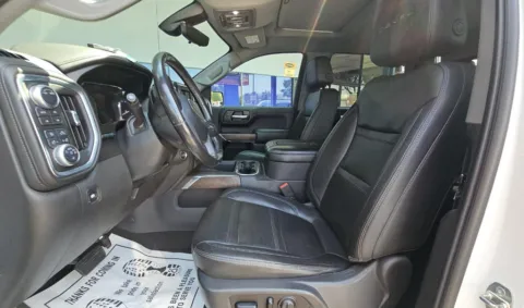 More photos of 2020 GMC Sierra 1500 Denali at RightDrive - 7320 Alameda, TX