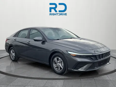 Gray 2025 Hyundai Elantra SE for sale in El Paso, TX