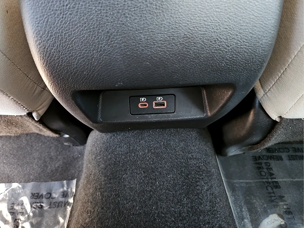 2025 Nissan Altima SV - Photo 12