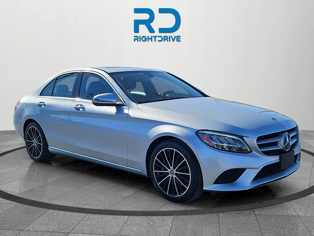 2021 Mercedes-Benz C-Class C300's photo