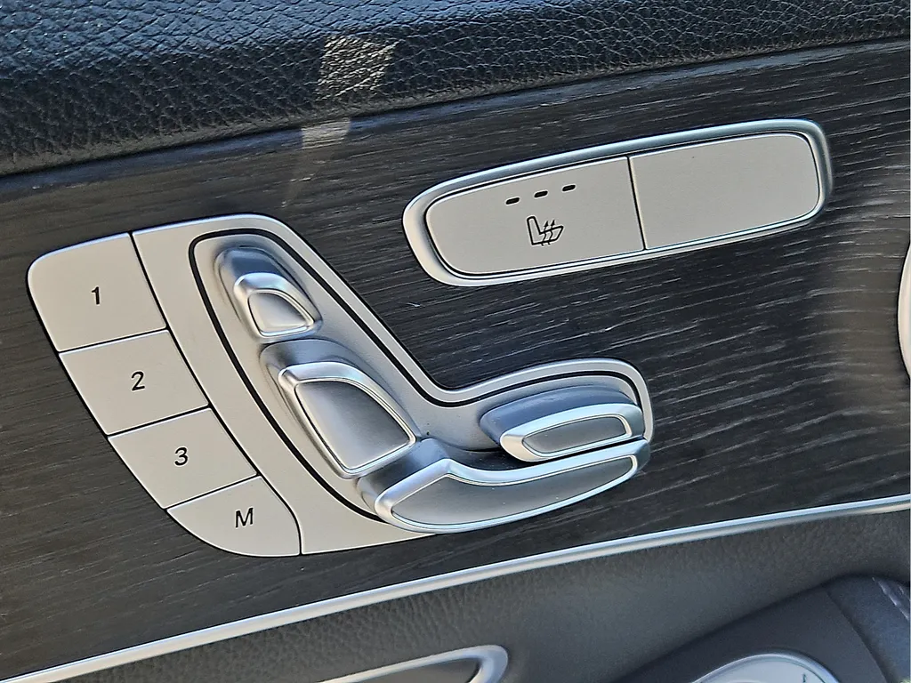 2021 Mercedes-Benz C-Class Sedan C300 - Photo 15