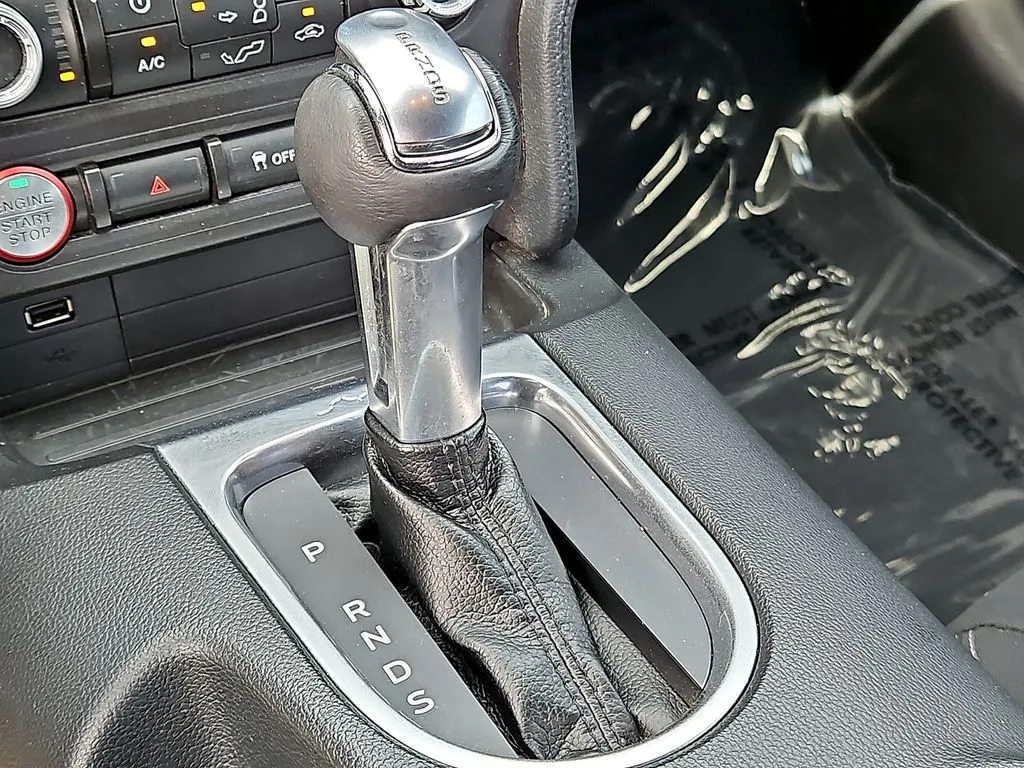 2019 Ford Mustang EcoBoost - Photo 25
