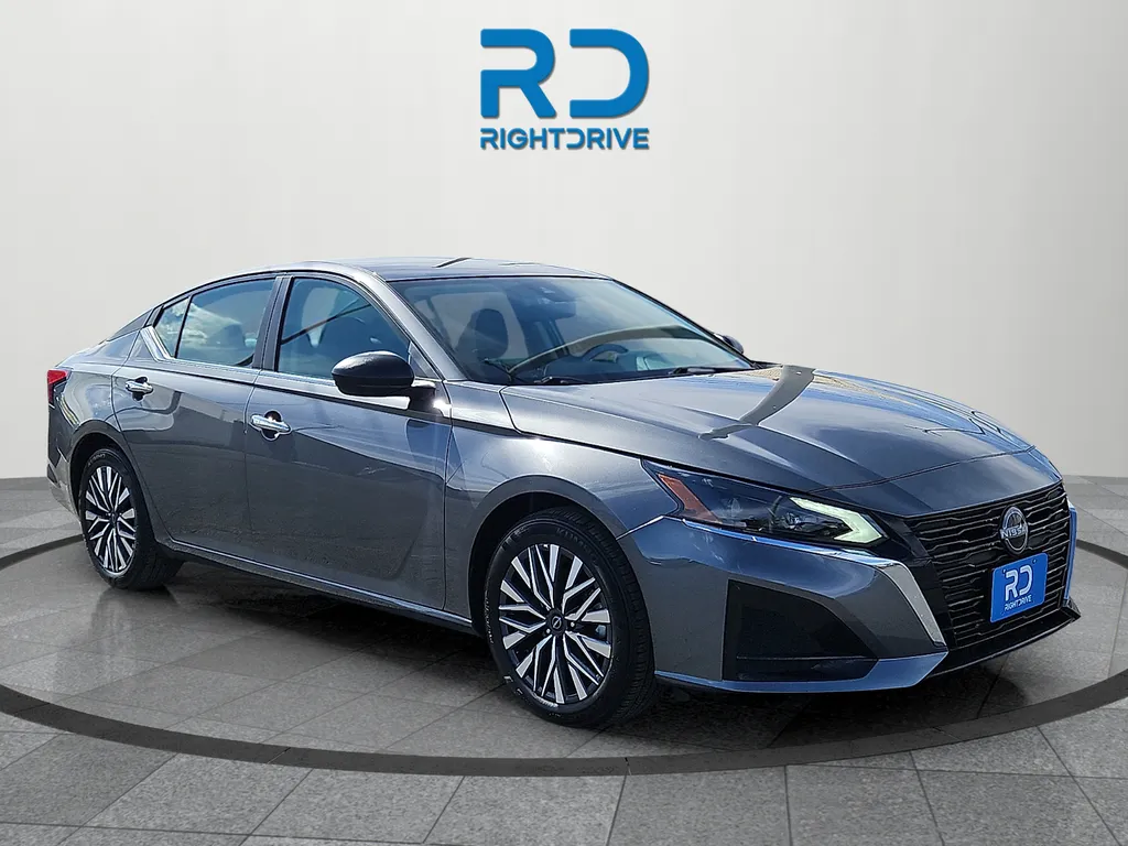 Gray 2025 Nissan Altima 2.5 SV for sale in El Paso, TX