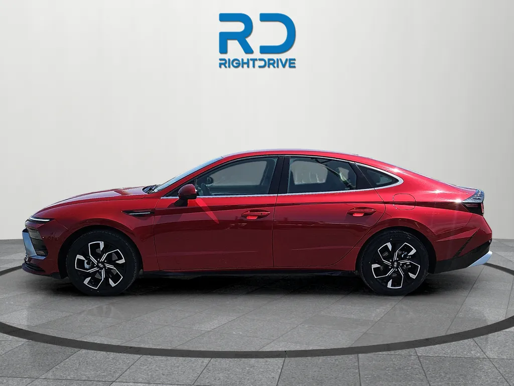 2025 Hyundai Sonata SEL - Photo 6