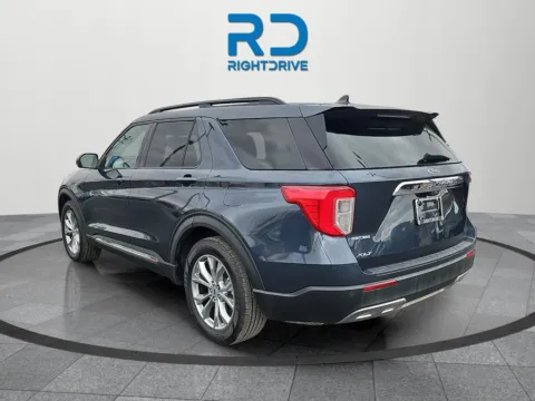 More photos of 2023 Ford Explorer XLT at RightDrive - 7320 Alameda, TX