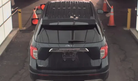 More photos of 2023 Ford Explorer XLT at RightDrive - 7320 Alameda, TX