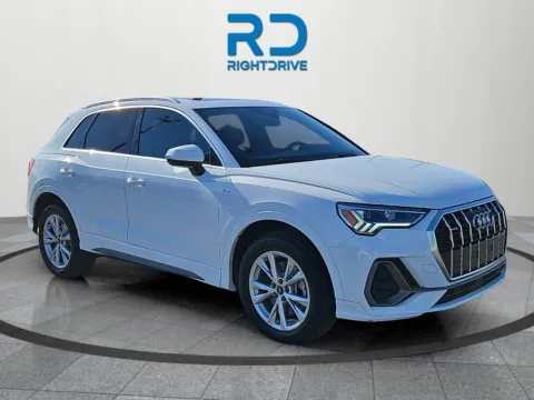 Black 2024 Audi Q3 Premium for sale in El Paso, TX