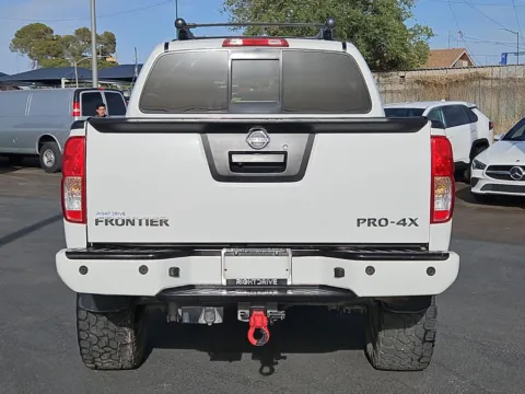 More photos of 2015 Nissan Frontier PRO-4X at RightDrive - 7320 Alameda, TX