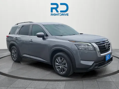 Gray 2024 Nissan Pathfinder SV for sale in El Paso, TX