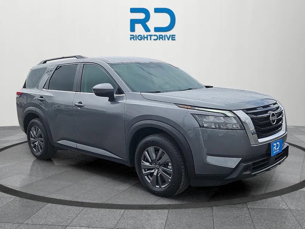 Gray 2024 Nissan Pathfinder SV for sale in El Paso, TX