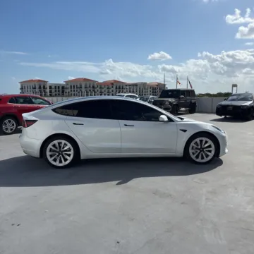 More photos of 2023 Tesla Model 3 at RightDrive - 7320 Alameda, TX