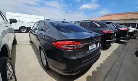 More photos of 2018 Ford Fusion SE at RightDrive - 7320 Alameda, TX