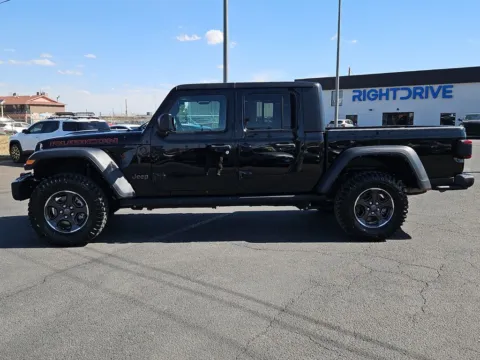 More photos of 2023 Jeep Gladiator Rubicon at RightDrive - 7320 Alameda, TX