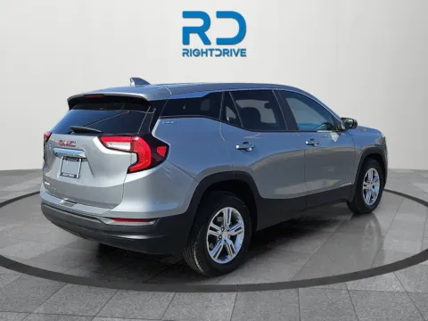 Another view of 2024 GMC Terrain SLE for sale in El Paso, TX at RightDrive - 7320 Alameda