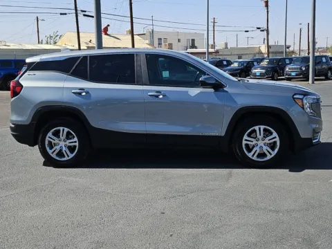 Photos of 2024 GMC Terrain SLE for sale in El Paso, TX at RightDrive - 7320 Alameda