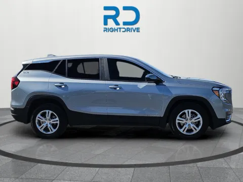 Photos of 2024 GMC Terrain SLE for sale in El Paso, TX at RightDrive - 7320 Alameda