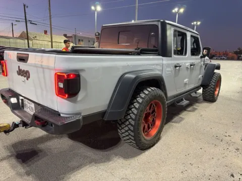 More photos of 2023 Jeep Gladiator Mojave at RightDrive - 7320 Alameda, TX