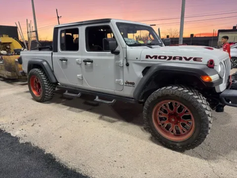 More photos of 2023 Jeep Gladiator Mojave at RightDrive - 7320 Alameda, TX