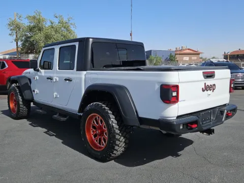 More photos of 2023 Jeep Gladiator Mojave at RightDrive - 7320 Alameda, TX