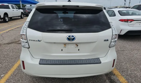 More photos of 2014 Toyota Prius v Three at RightDrive - 7320 Alameda, TX