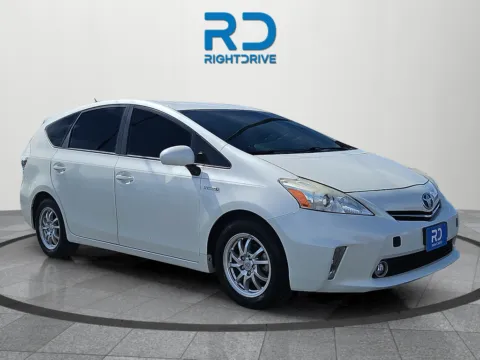 White 2014 Toyota Prius v Three for sale in El Paso, TX