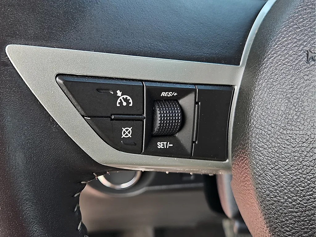 2010 Chevrolet Camaro 2SS - Photo 23