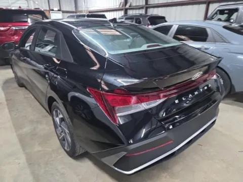 More photos of 2025 Hyundai Elantra SEL Sport at RightDrive - 7320 Alameda, TX