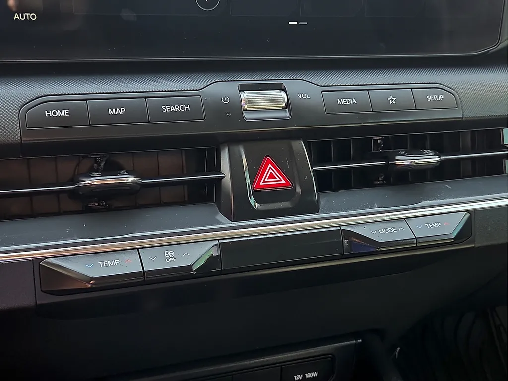 2025 Kia K4 EX - Photo 21