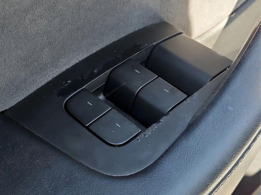 2021 Tesla Model 3 Base - Photo 16