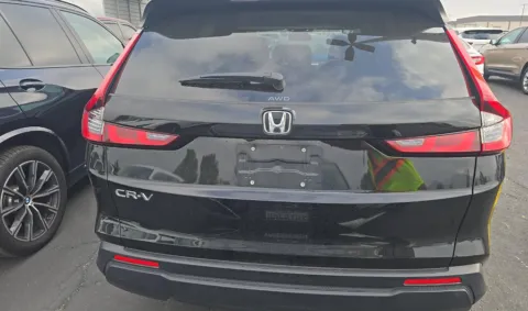 More photos of 2025 Honda CR-V LX at RightDrive - 7320 Alameda, TX