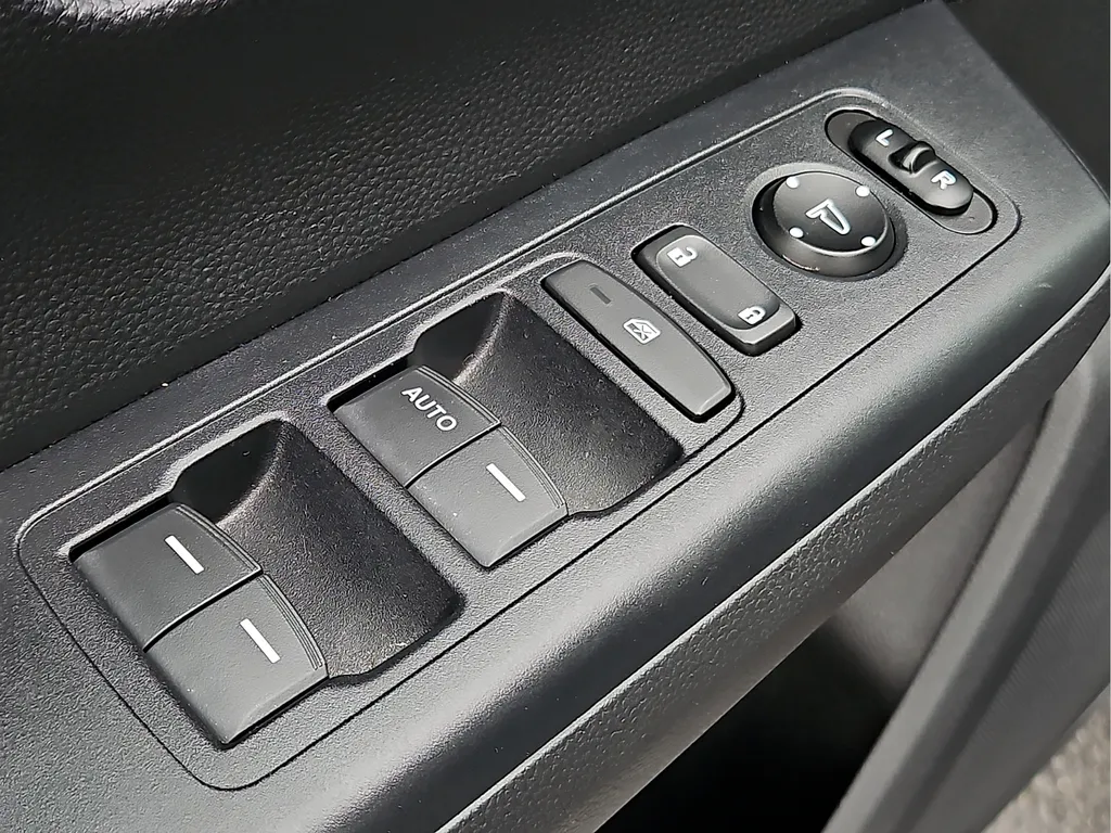 Honda CR-V photo 16