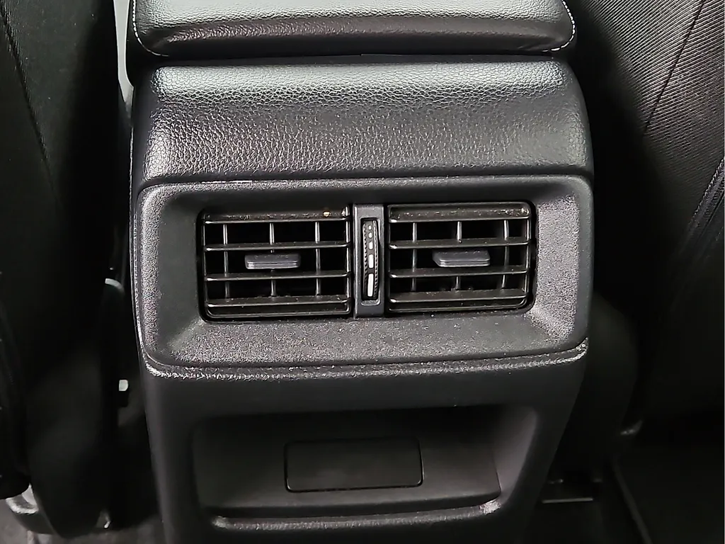 Honda CR-V photo 14