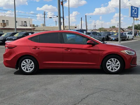 Photos of 2018 Hyundai Elantra SE for sale in El Paso, TX at RightDrive - 7320 Alameda