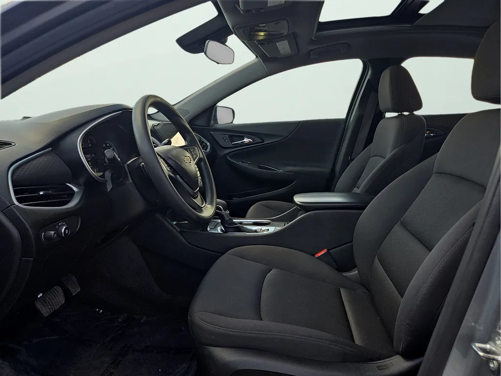 Chevrolet Malibu photo 17