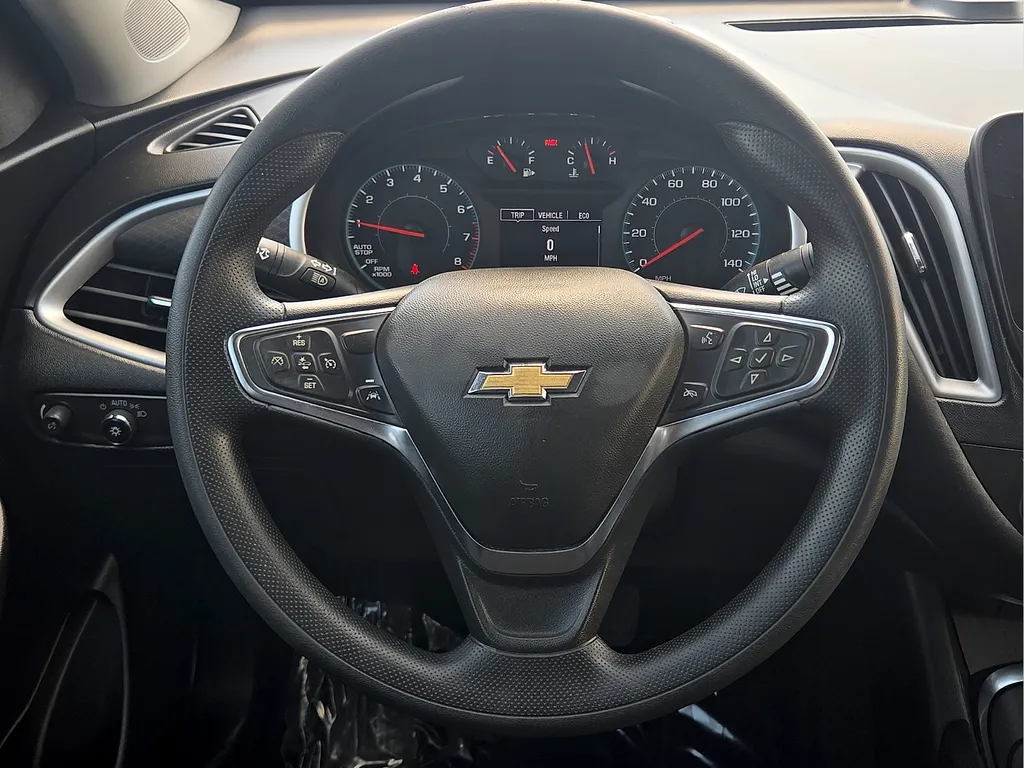 Chevrolet Malibu photo 16