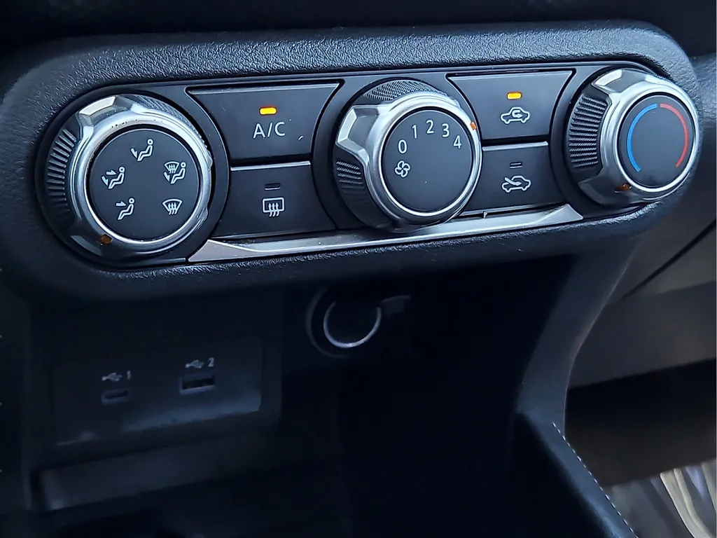 Nissan Kicks photo 21