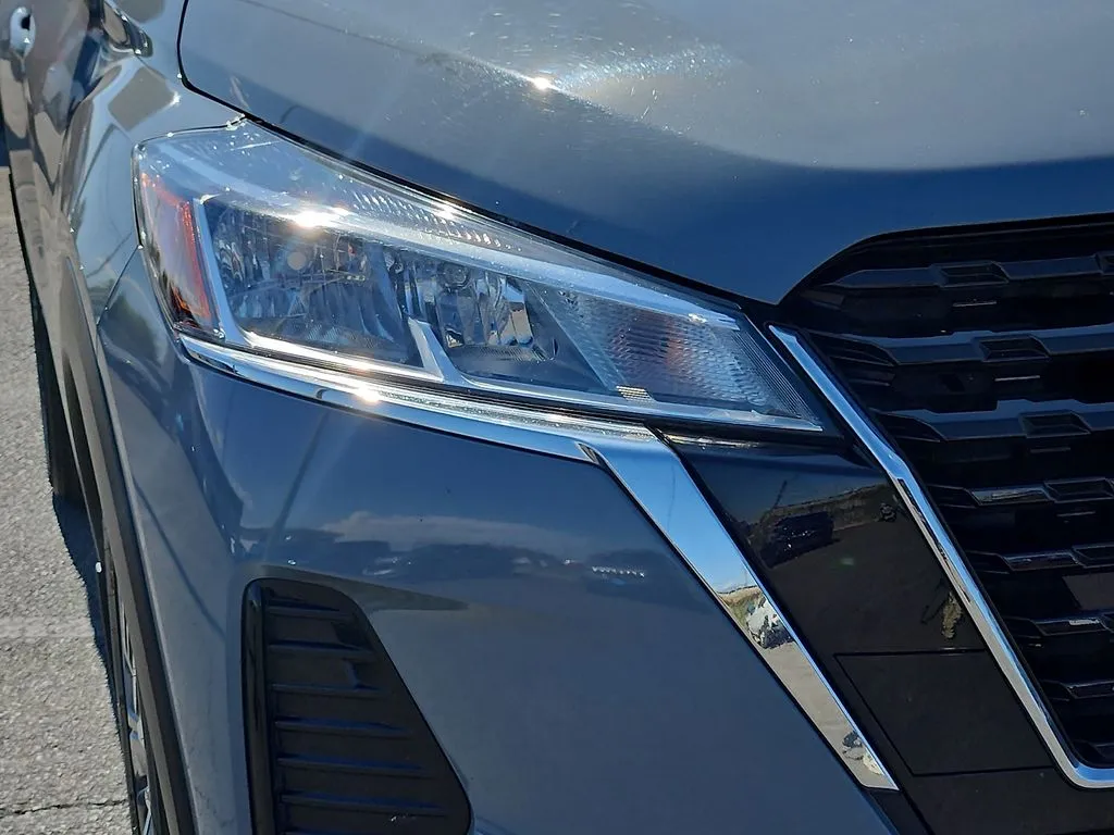 Nissan Kicks photo 8