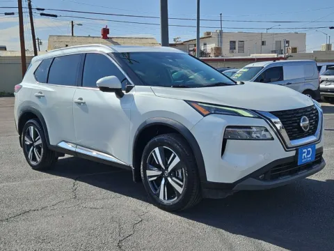 White 2021 Nissan Rogue SL for sale in El Paso, TX