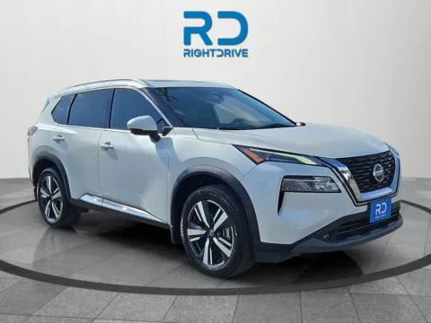 White 2021 Nissan Rogue SL for sale in El Paso, TX