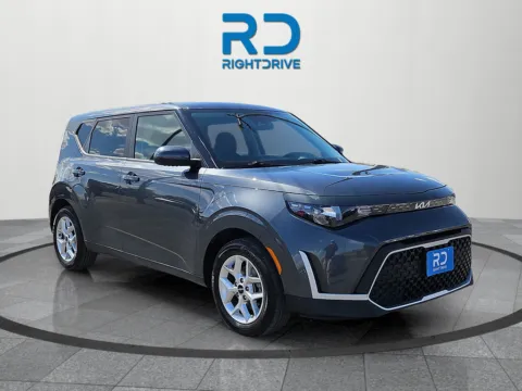Gray 2023 Kia Soul LX for sale in El Paso, TX