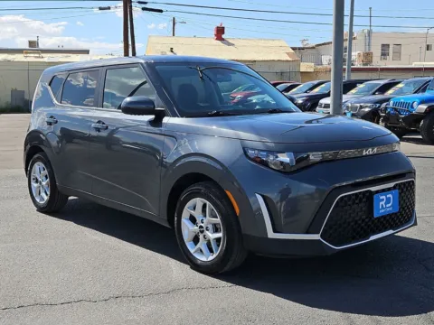 Gray 2023 Kia Soul LX for sale in El Paso, TX